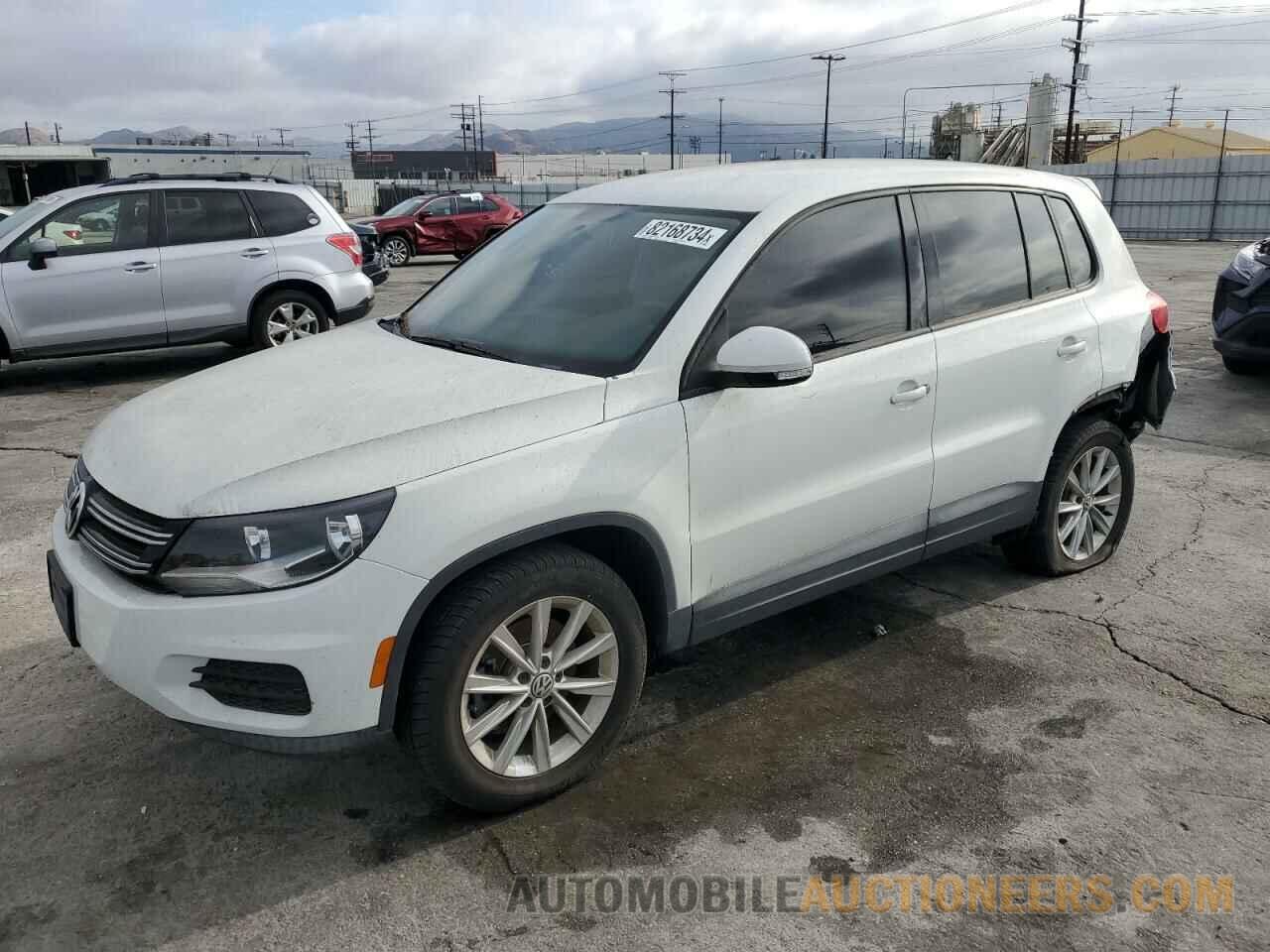 WVGAV3AX2EW569273 VOLKSWAGEN TIGUAN 2014