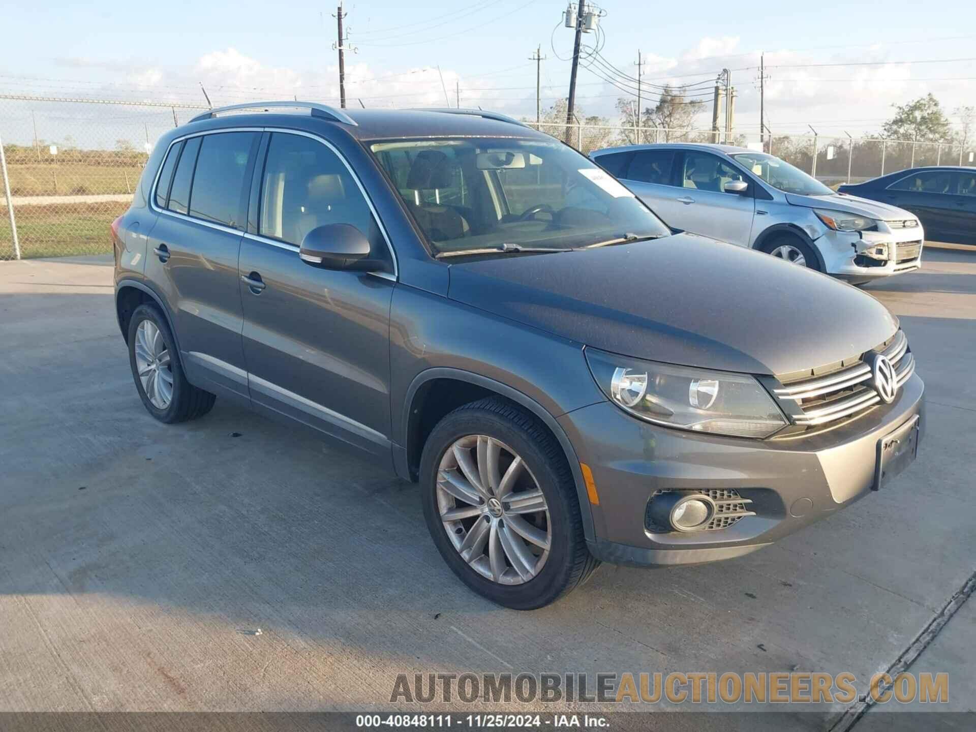 WVGAV3AX3DW568440 VOLKSWAGEN TIGUAN 2013