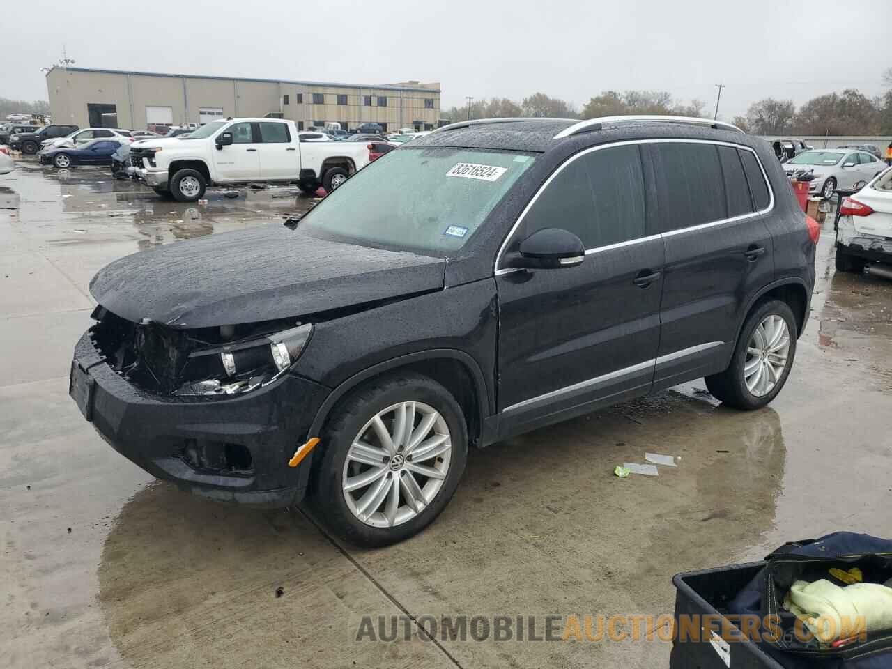 WVGAV3AX3DW617393 VOLKSWAGEN TIGUAN 2013