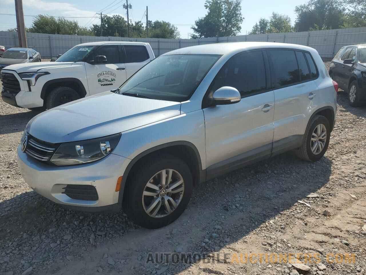 WVGAV3AX5EW512825 VOLKSWAGEN TIGUAN 2014