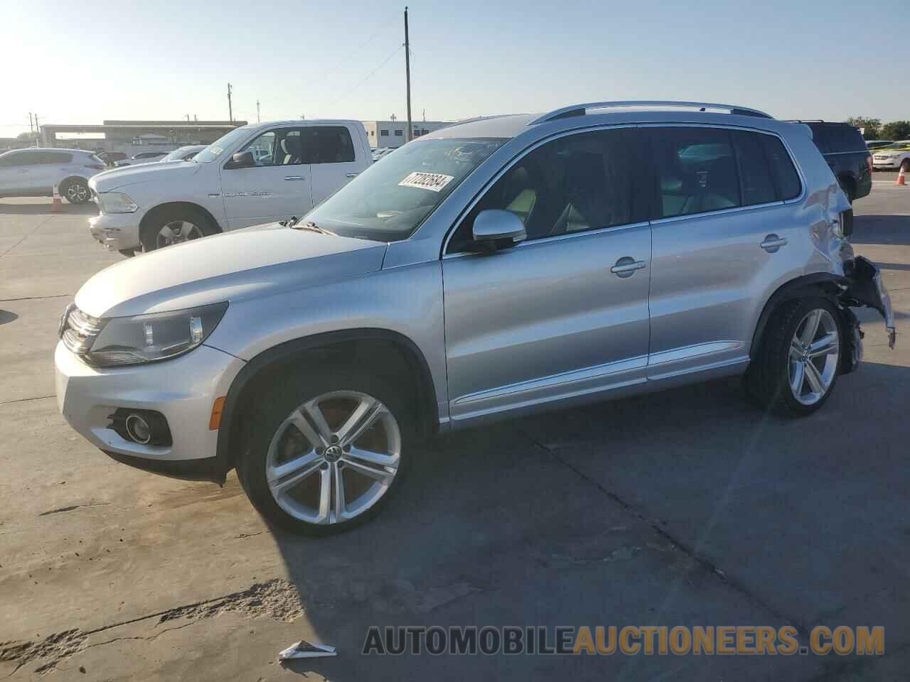 WVGAV7AX0GW614110 VOLKSWAGEN TIGUAN 2016