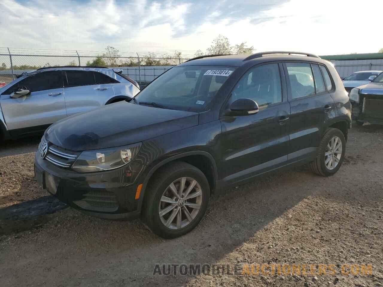 WVGAV7AX0HK052914 VOLKSWAGEN TIGUAN 2017