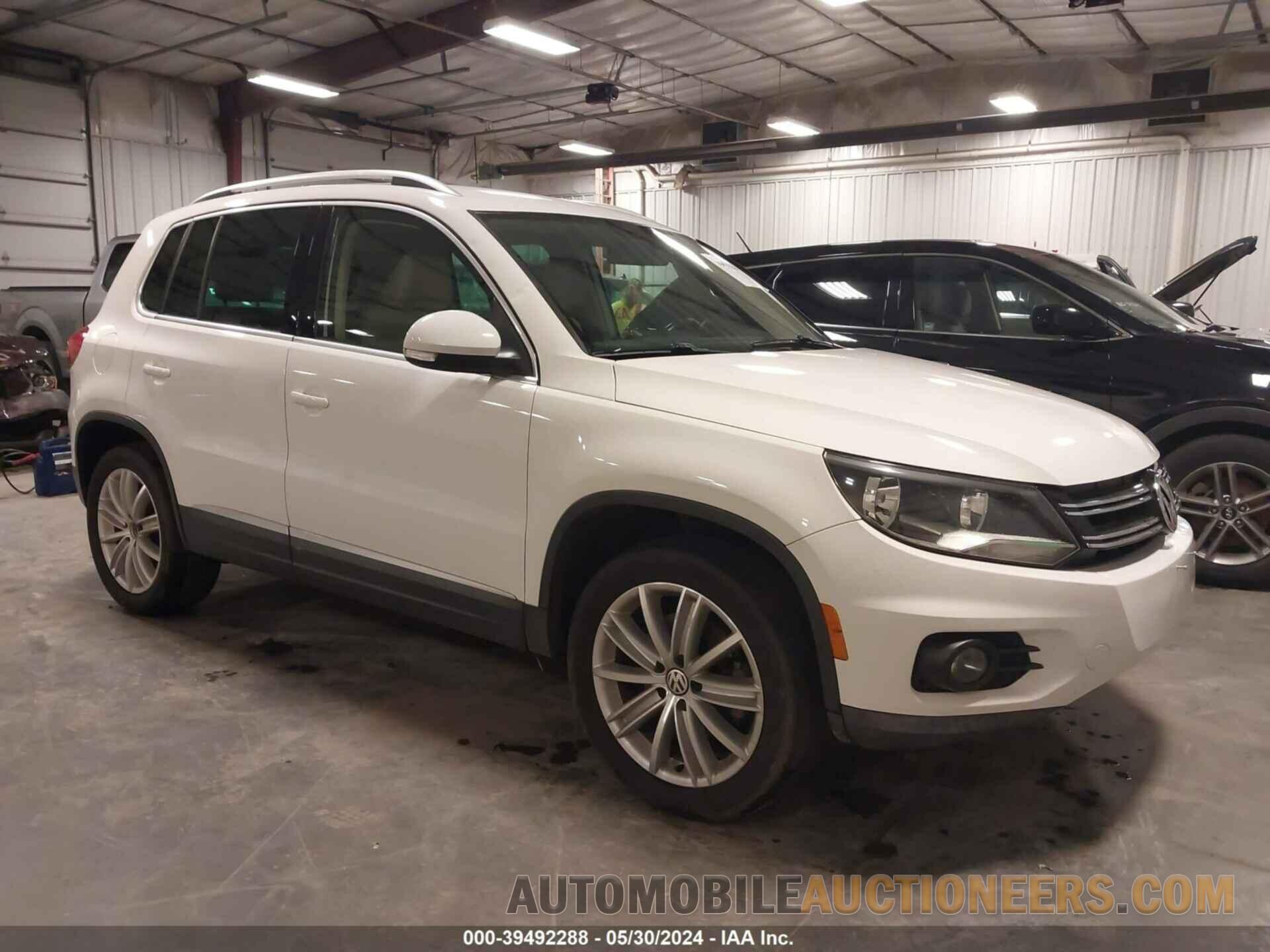 WVGAV7AX1CW526497 VOLKSWAGEN TIGUAN 2012