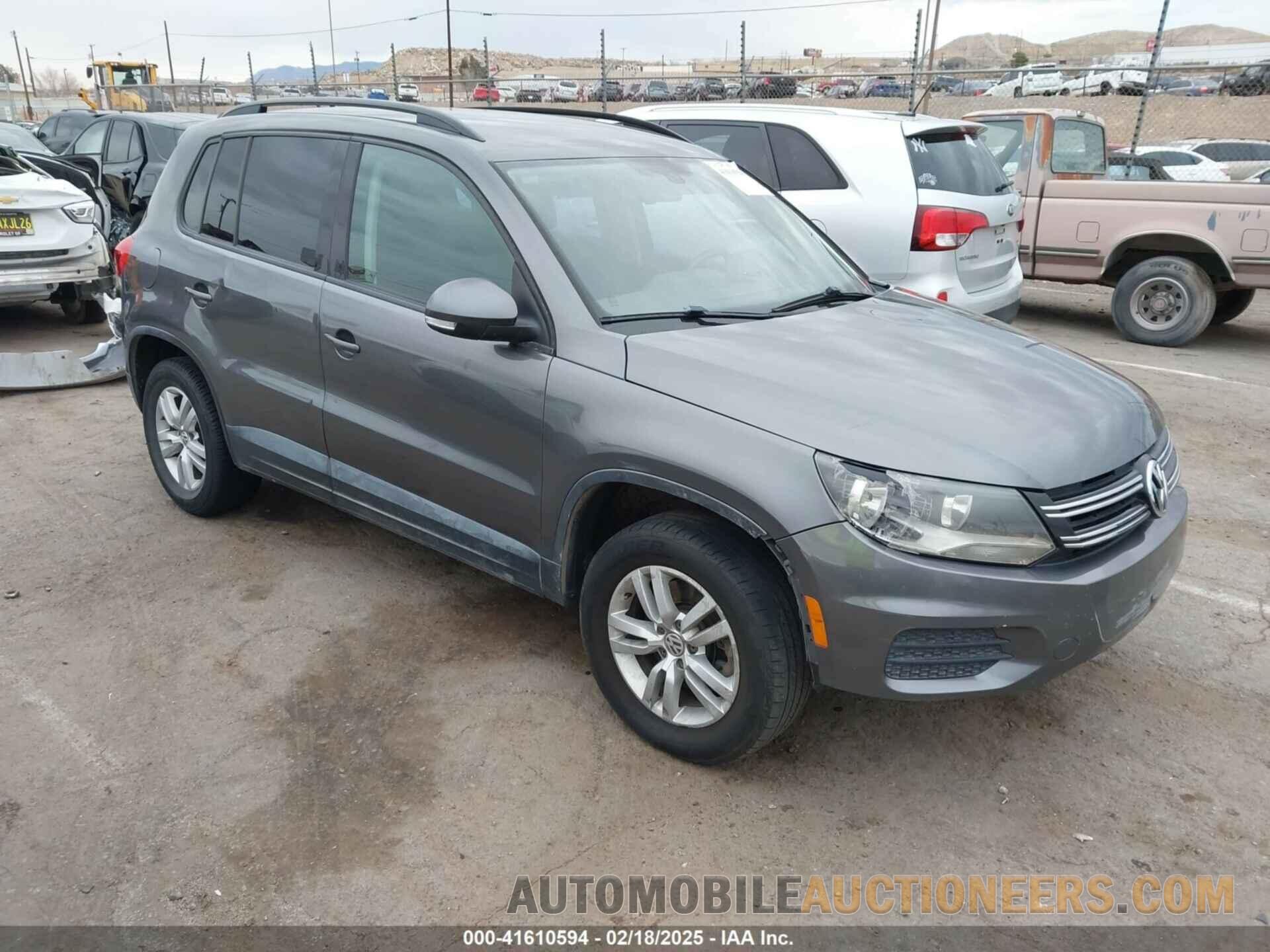 WVGAV7AX1GW513934 VOLKSWAGEN TIGUAN 2016