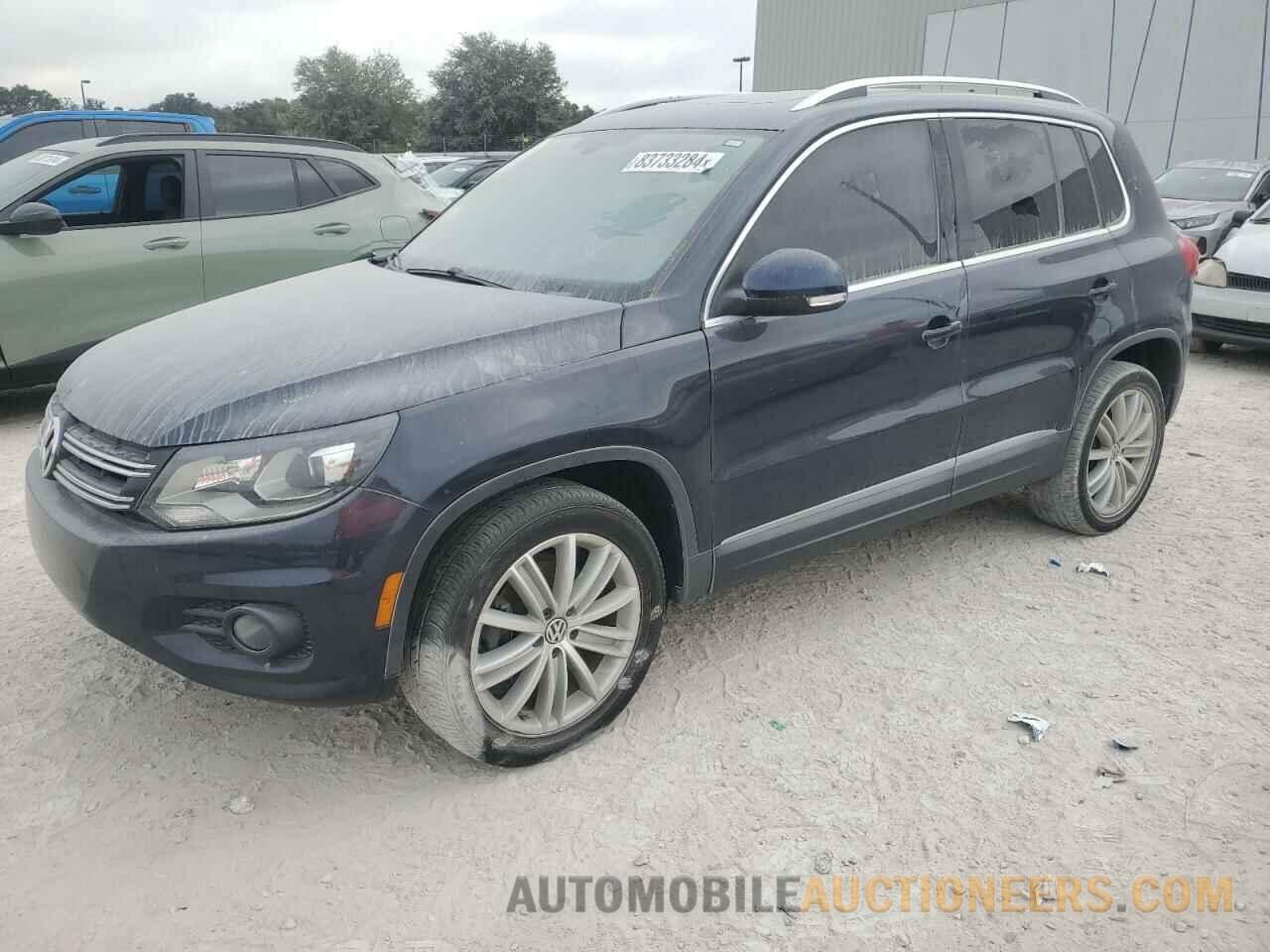 WVGAV7AX1GW564883 VOLKSWAGEN TIGUAN 2016