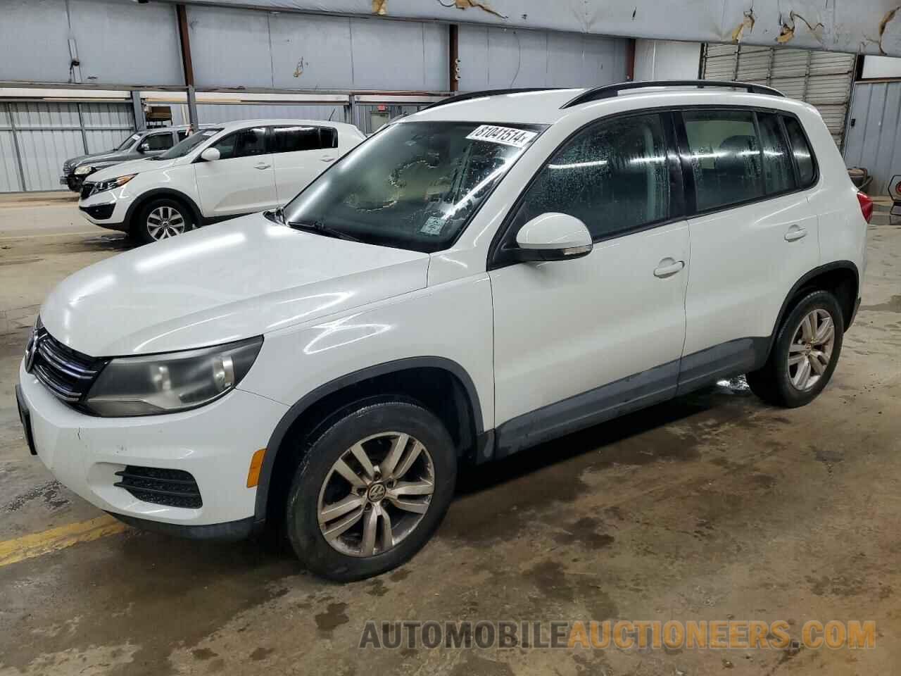 WVGAV7AX1GW600359 VOLKSWAGEN TIGUAN 2016