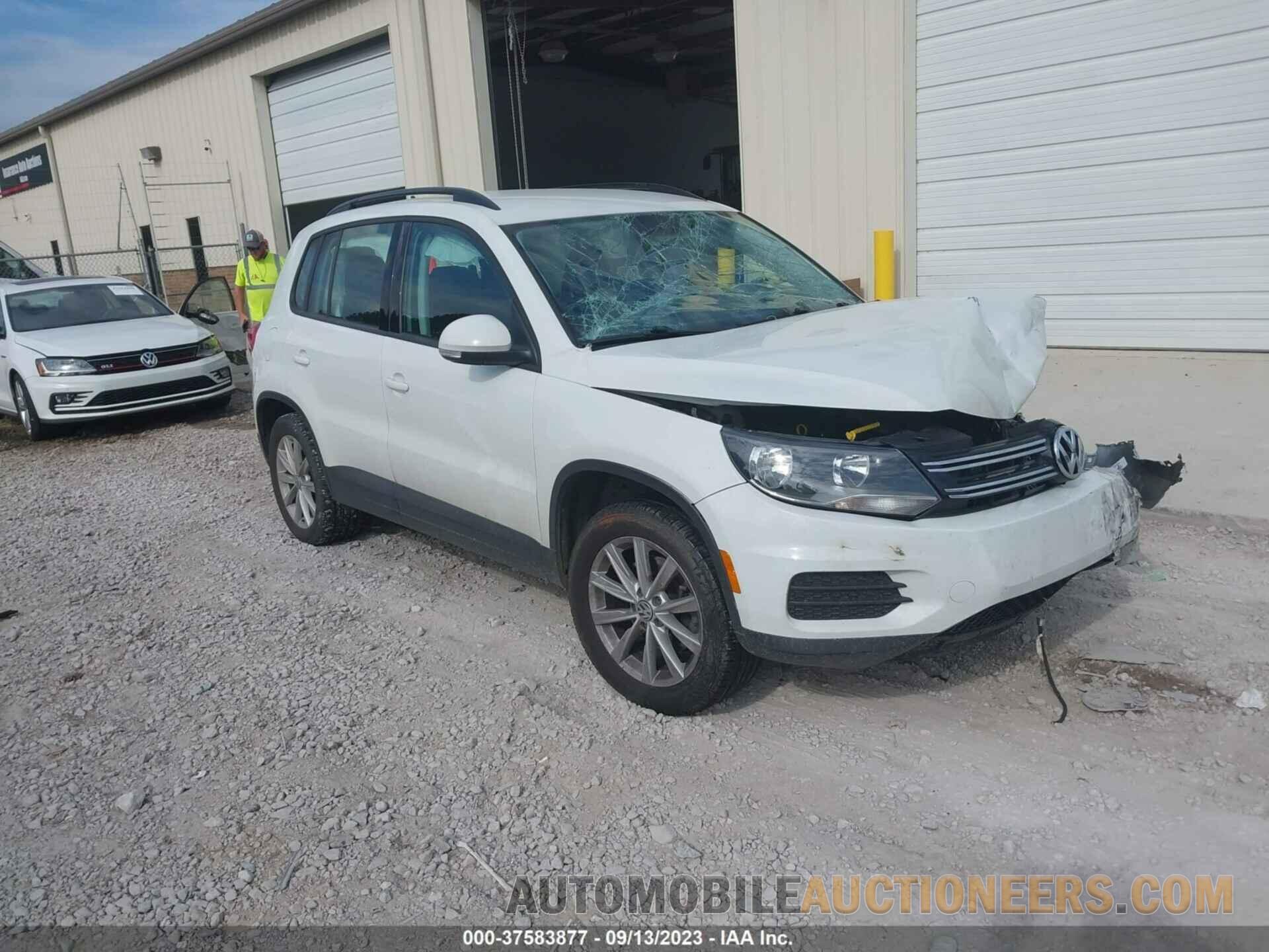 WVGAV7AX1JK000133 VOLKSWAGEN TIGUAN LIMITED 2018