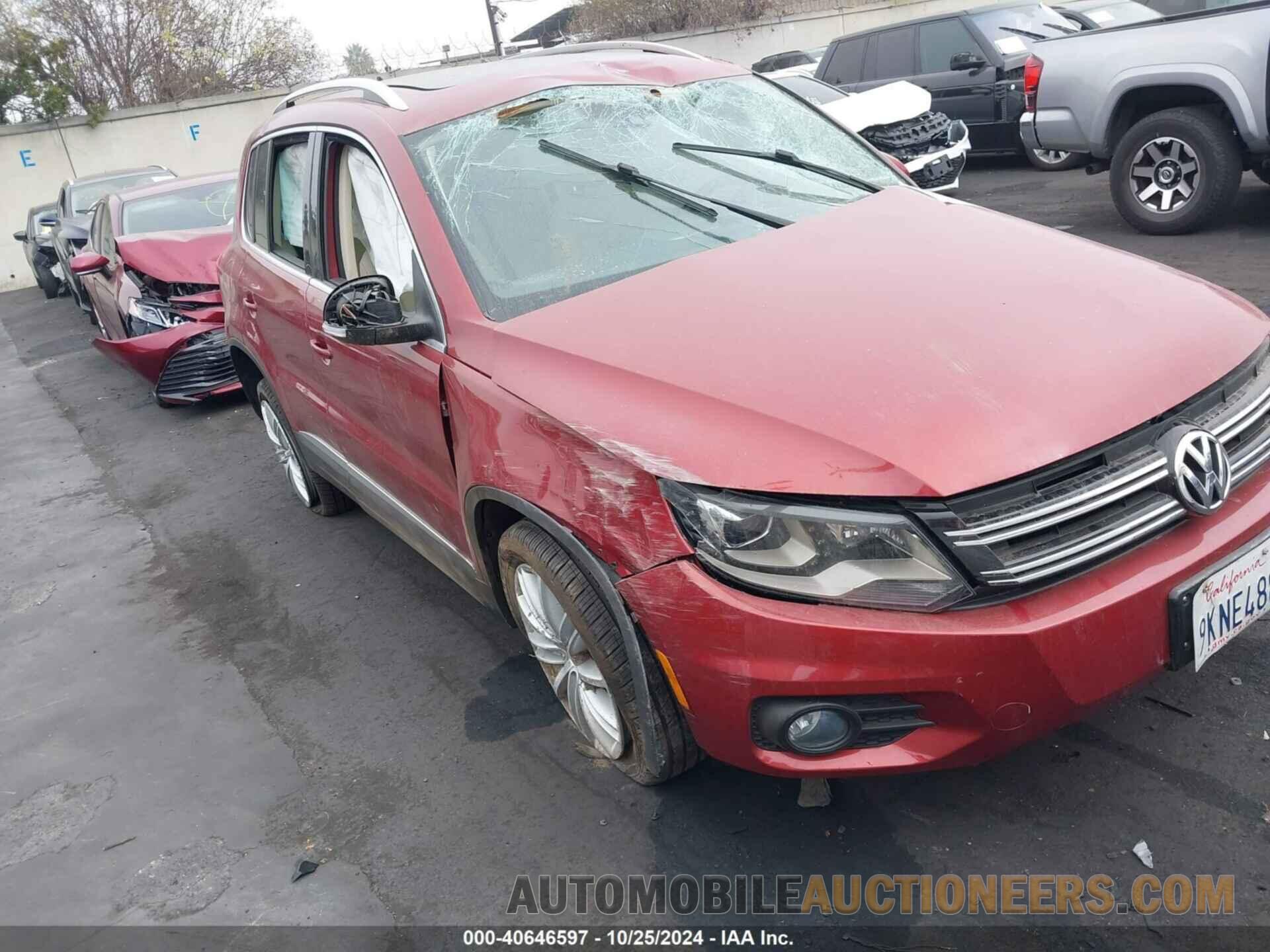 WVGAV7AX2GW021431 VOLKSWAGEN TIGUAN 2016