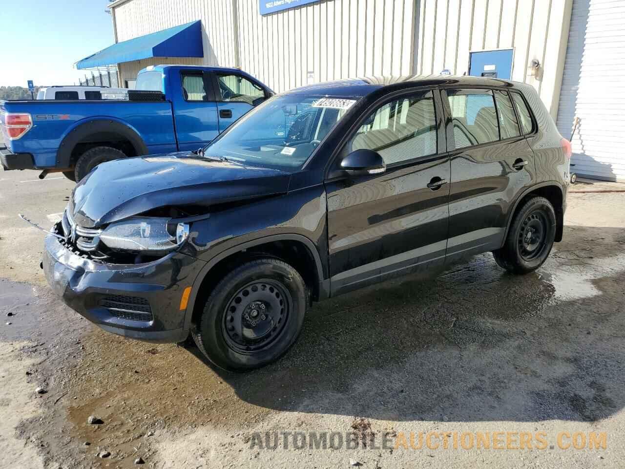 WVGAV7AX2JK001209 VOLKSWAGEN TIGUAN LIM 2018