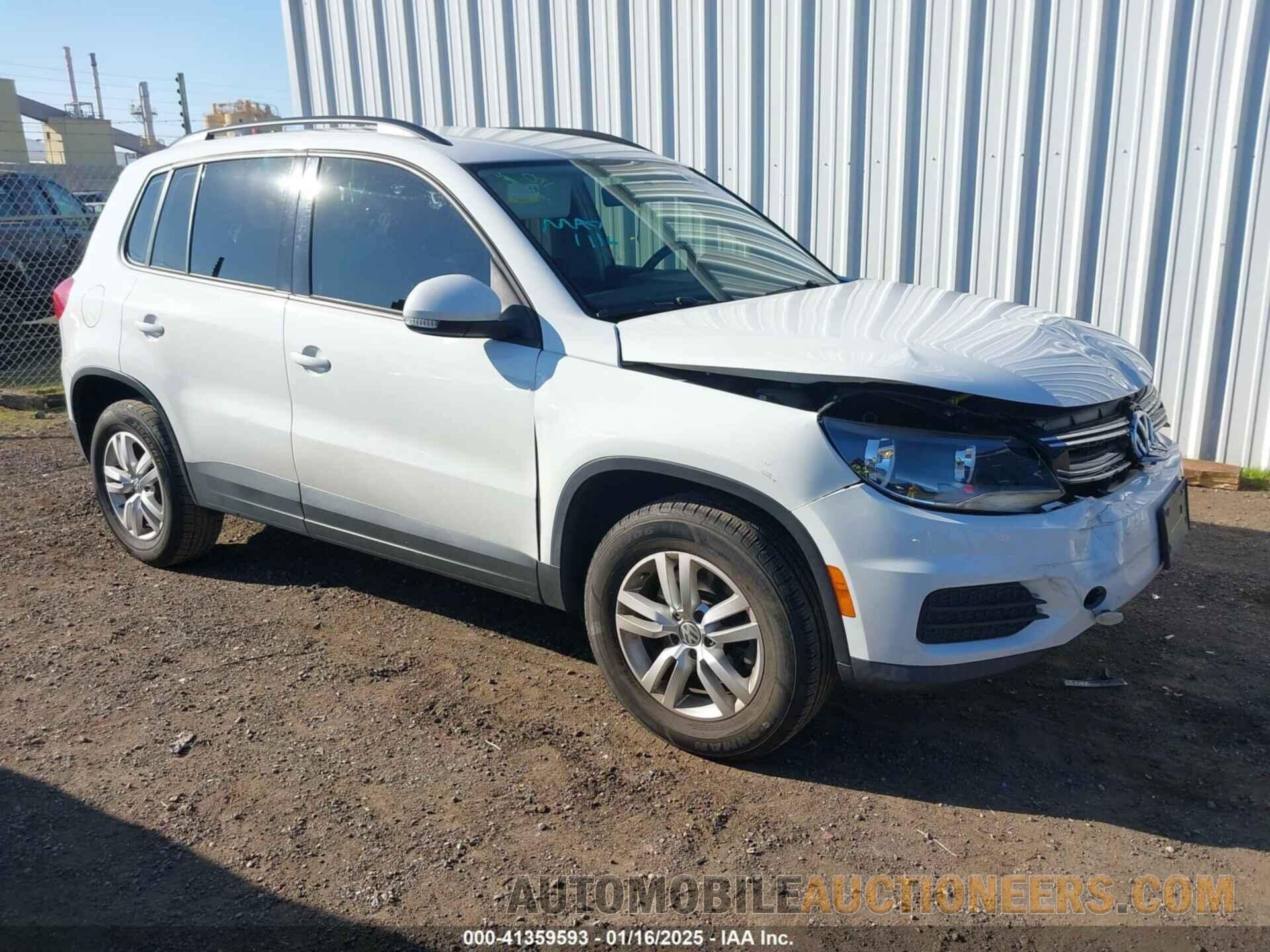 WVGAV7AX3FW529549 VOLKSWAGEN TIGUAN 2015