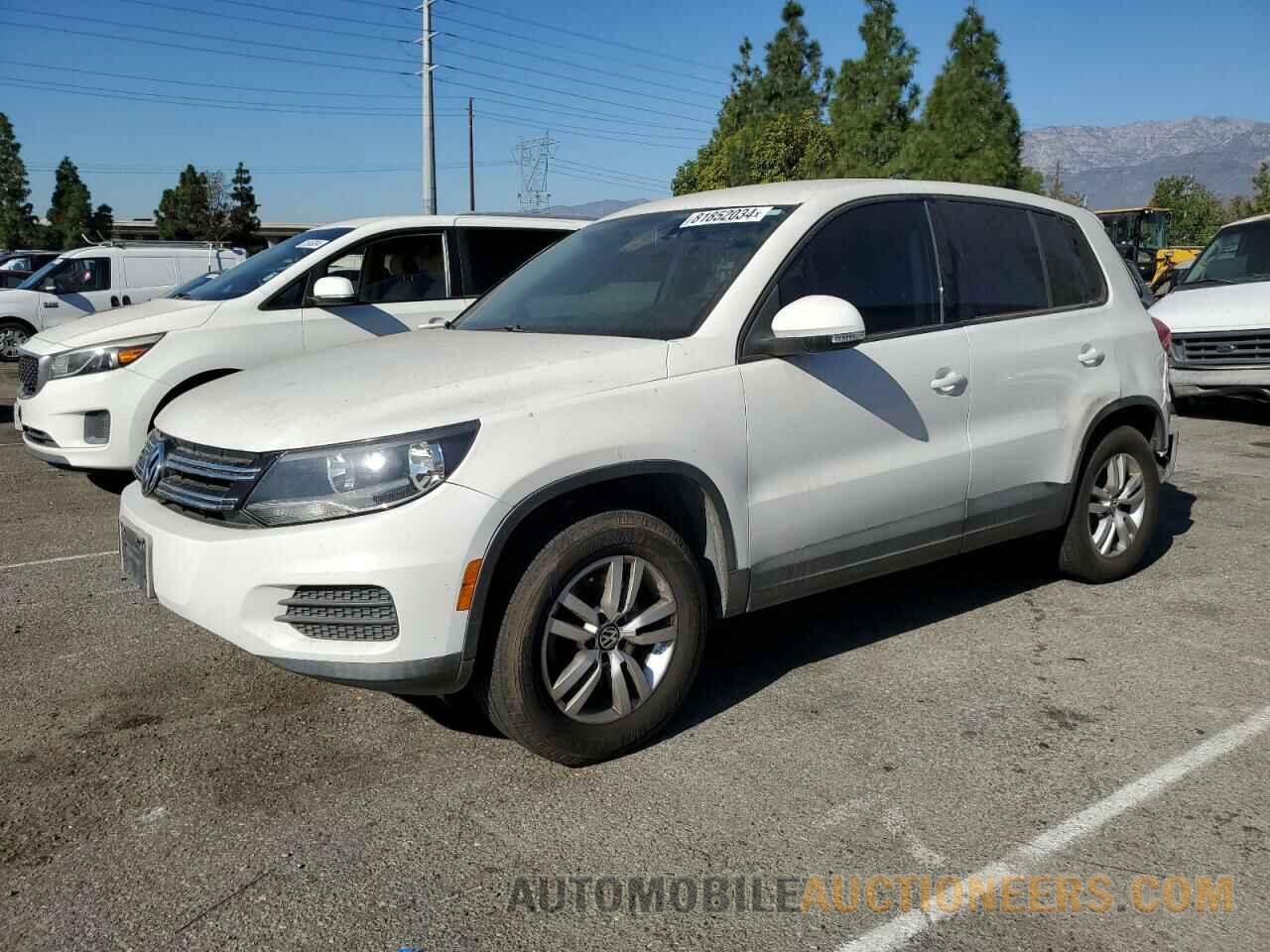 WVGAV7AX4CW580022 VOLKSWAGEN TIGUAN 2012