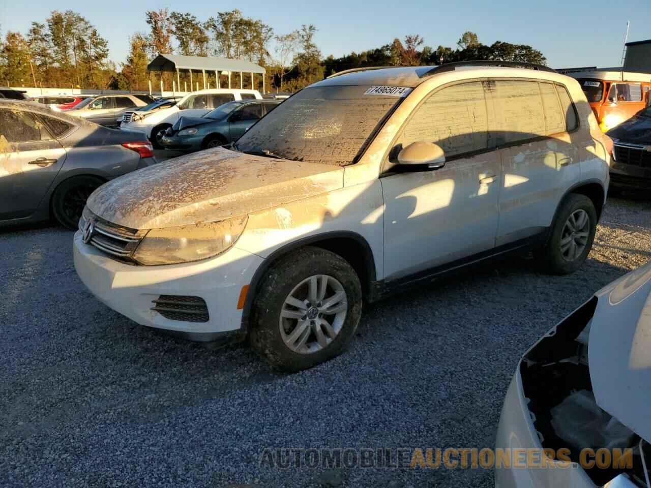 WVGAV7AX4HK029605 VOLKSWAGEN TIGUAN 2017