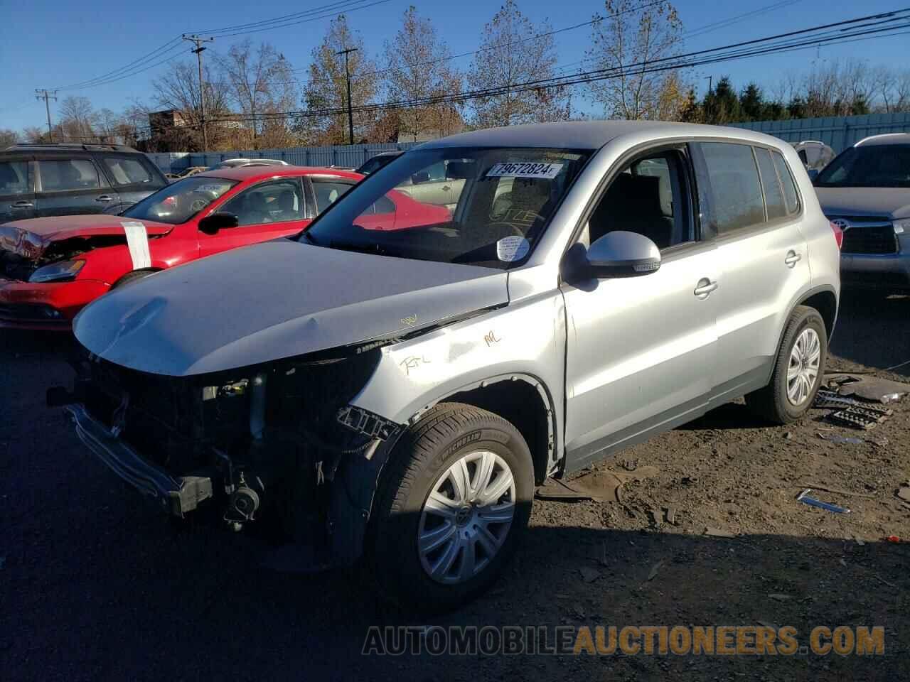 WVGAV7AX4HK046744 VOLKSWAGEN TIGUAN 2017