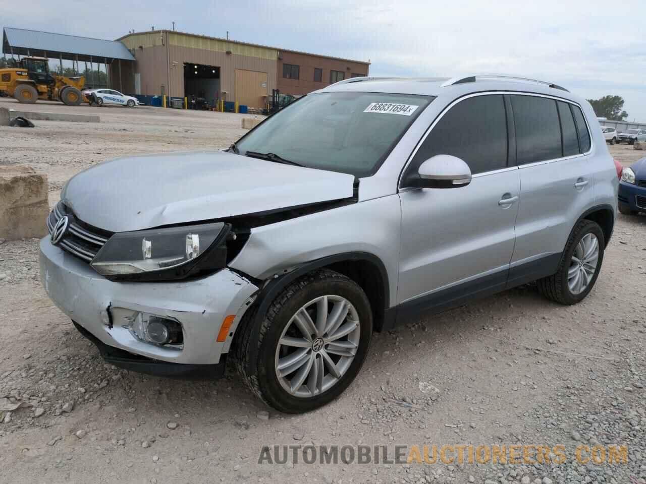 WVGAV7AX5FW605868 VOLKSWAGEN TIGUAN 2015