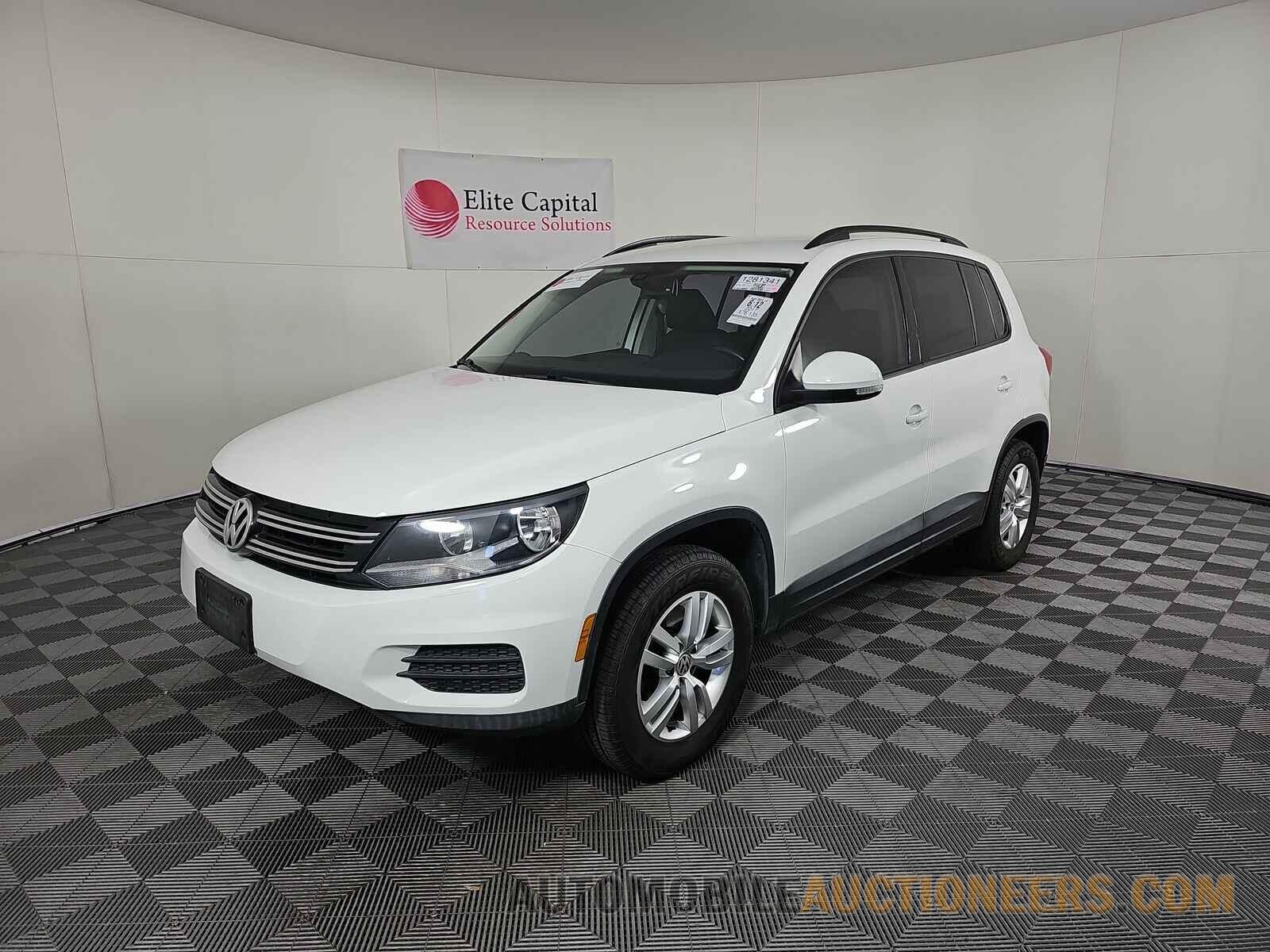 WVGAV7AX5HK026339 Volkswagen Tiguan 2017