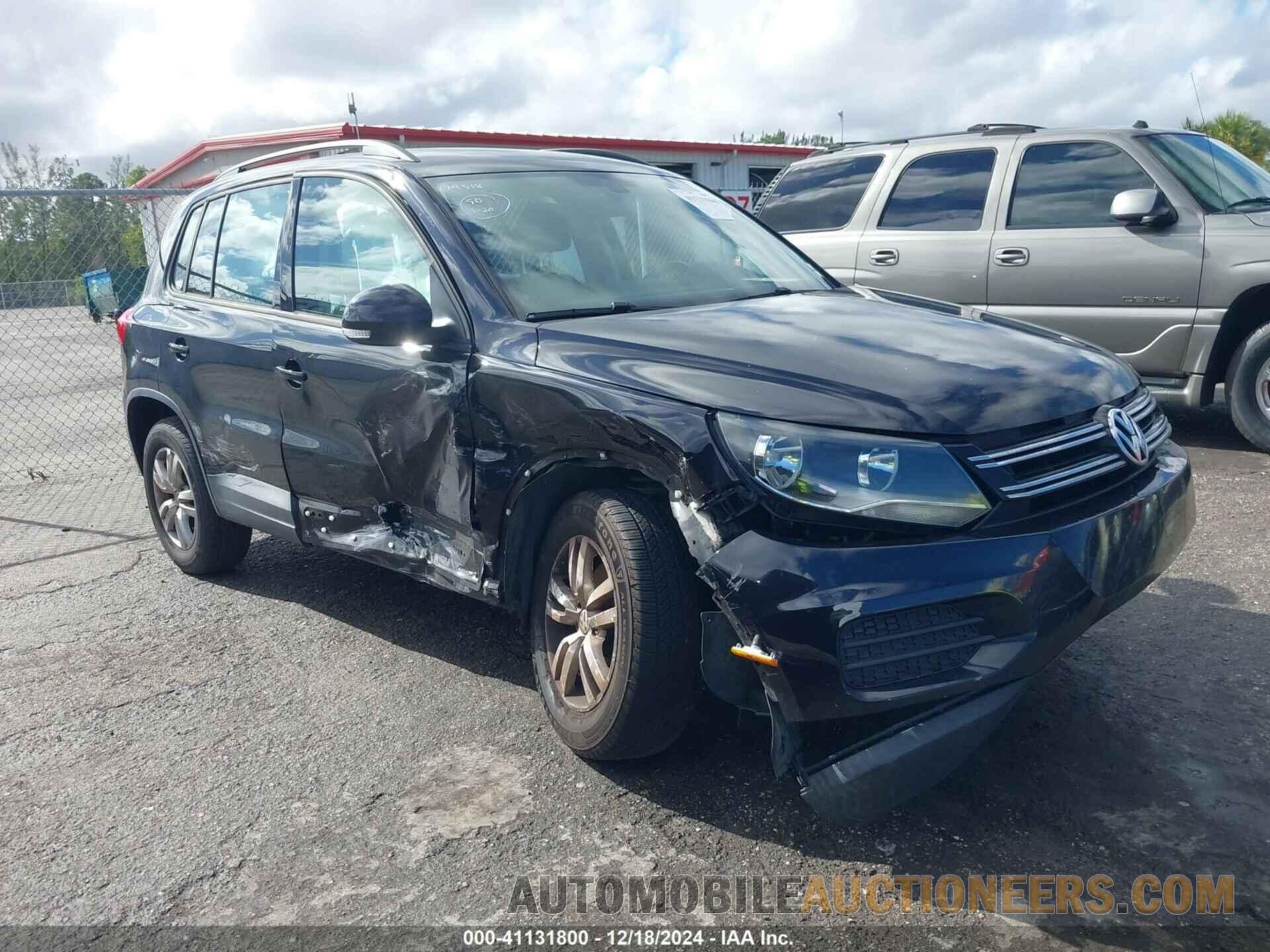 WVGAV7AX5HK028110 VOLKSWAGEN TIGUAN 2017