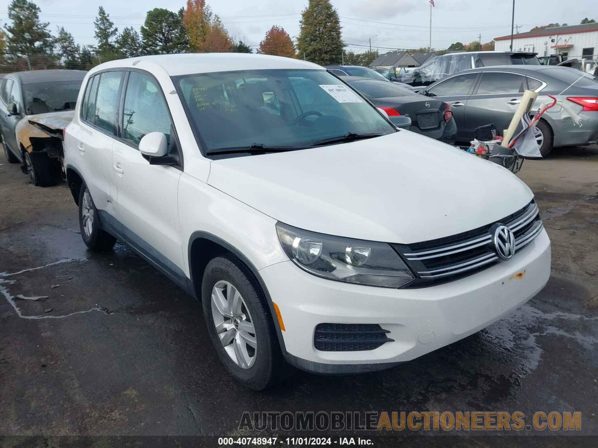 WVGAV7AX6CW580426 VOLKSWAGEN TIGUAN 2012