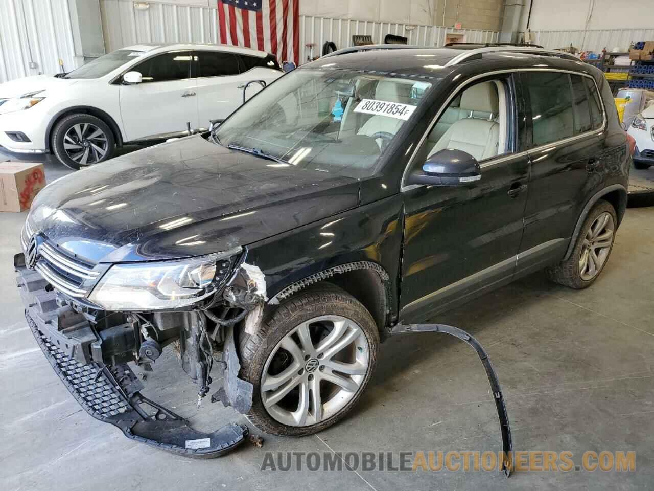 WVGAV7AX7CW541716 VOLKSWAGEN TIGUAN 2012