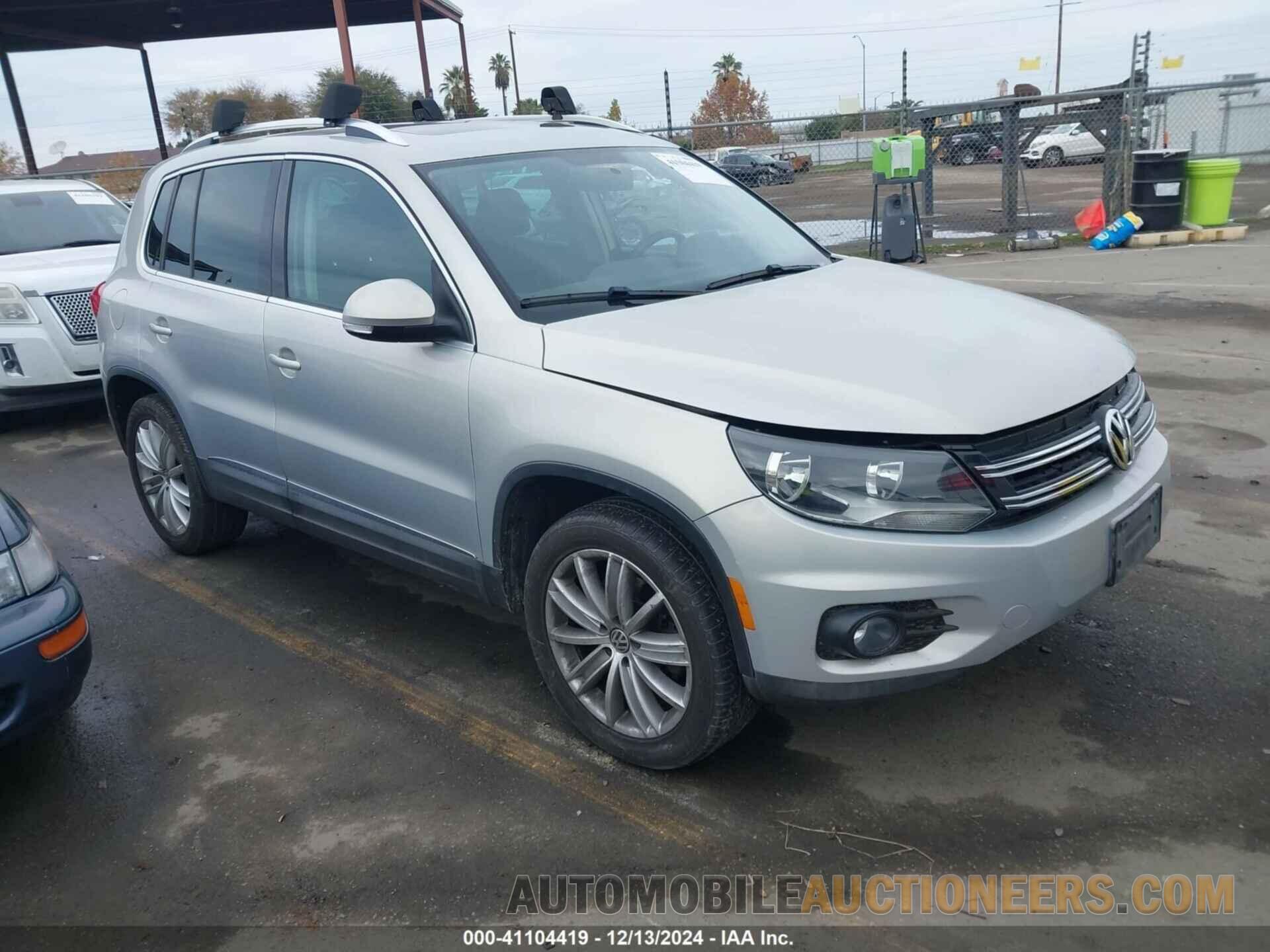 WVGAV7AX7CW567877 VOLKSWAGEN TIGUAN 2012