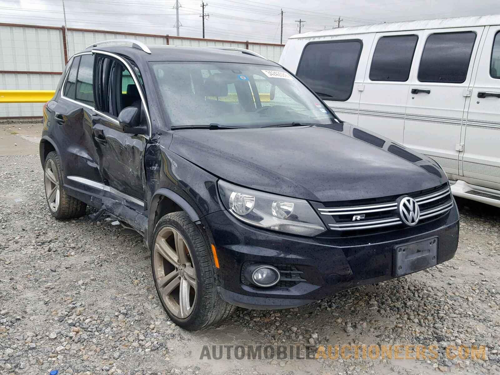 WVGAV7AX7GW081687 VOLKSWAGEN TIGUAN S 2016