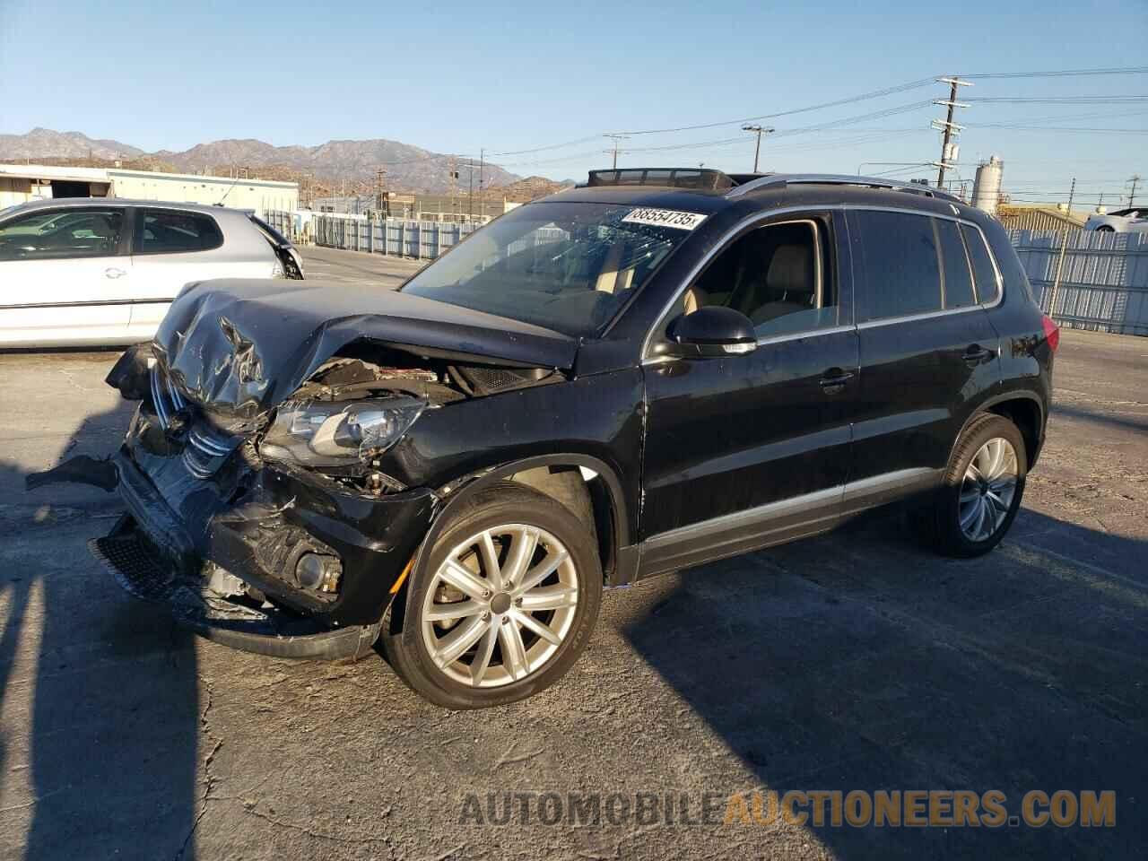 WVGAV7AX7GW579503 VOLKSWAGEN TIGUAN 2016