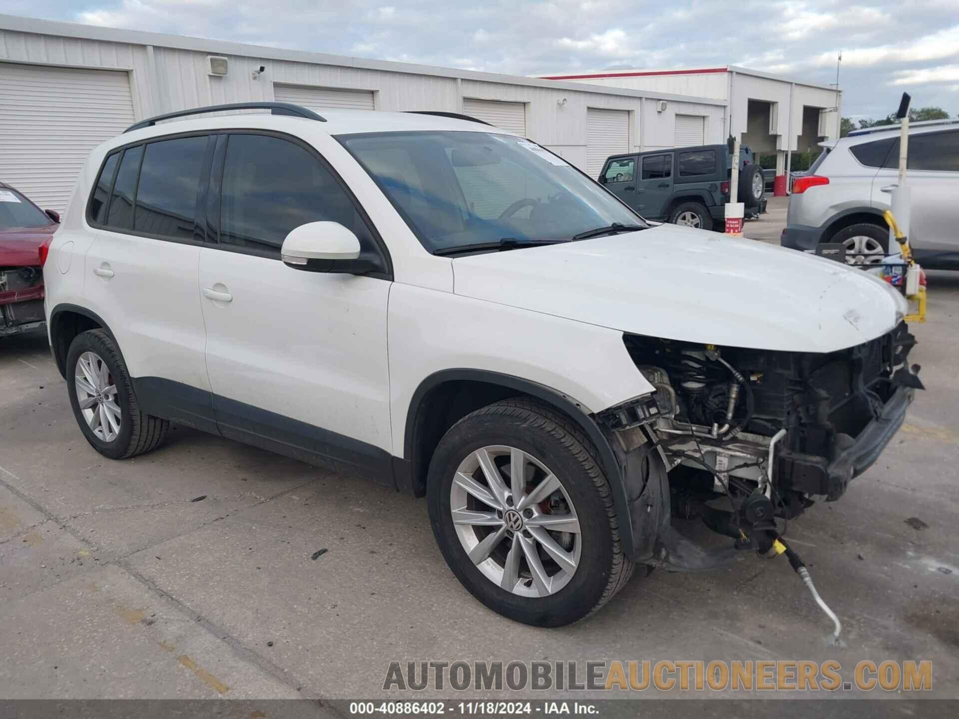 WVGAV7AX7HK051310 VOLKSWAGEN TIGUAN 2017