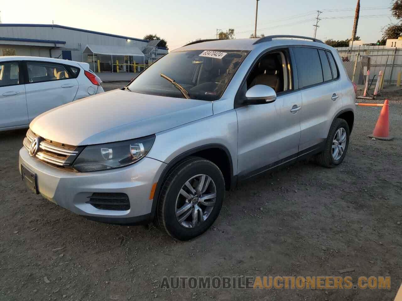 WVGAV7AX7HW505905 VOLKSWAGEN TIGUAN 2017