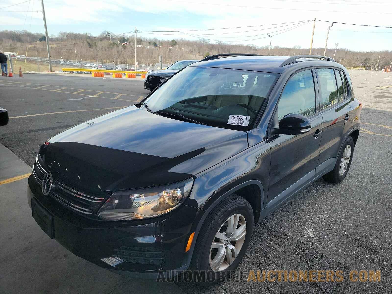 WVGAV7AX8HW501846 Volkswagen Tiguan 2017