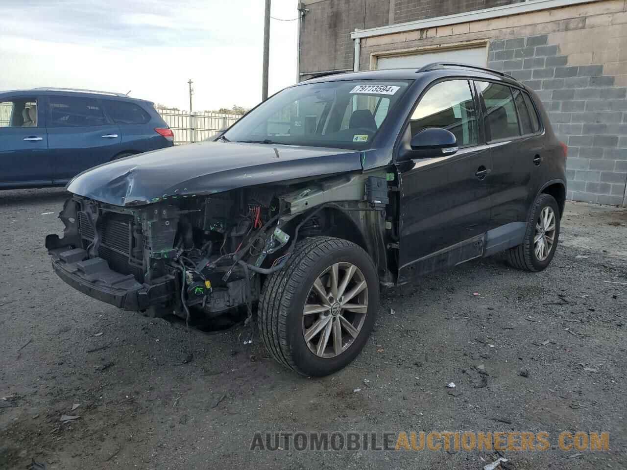 WVGAV7AX9HK044276 VOLKSWAGEN TIGUAN 2017