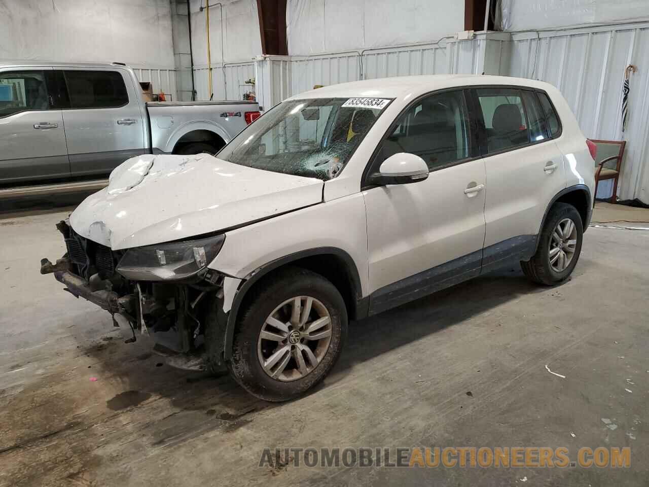 WVGAV7AXXDW553117 VOLKSWAGEN TIGUAN 2013