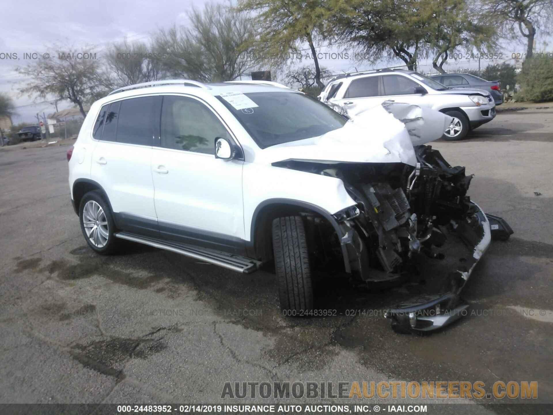 WVGAV7AXXFW521366 VOLKSWAGEN TIGUAN 2015