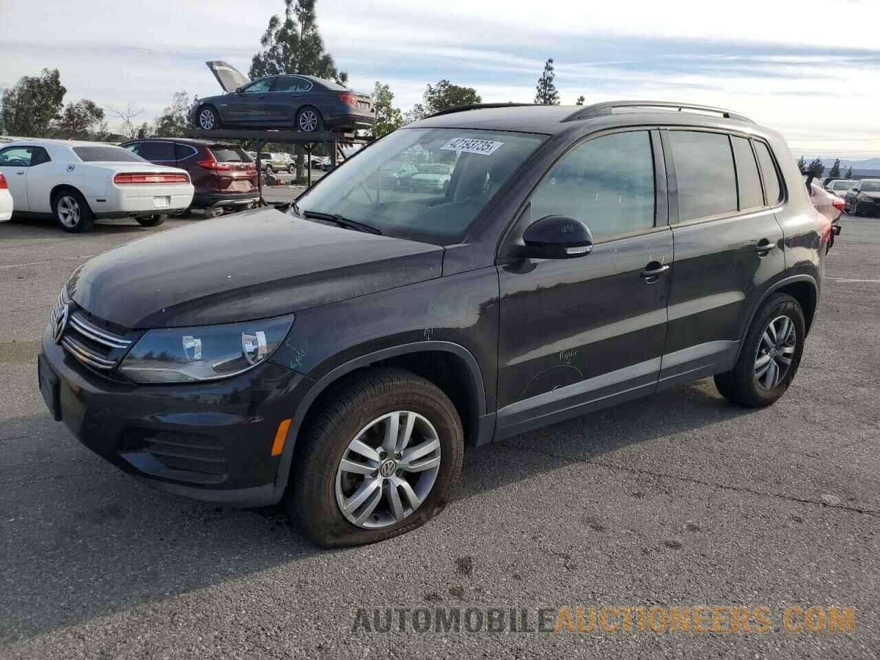 WVGAV7AXXGW602062 VOLKSWAGEN TIGUAN 2016