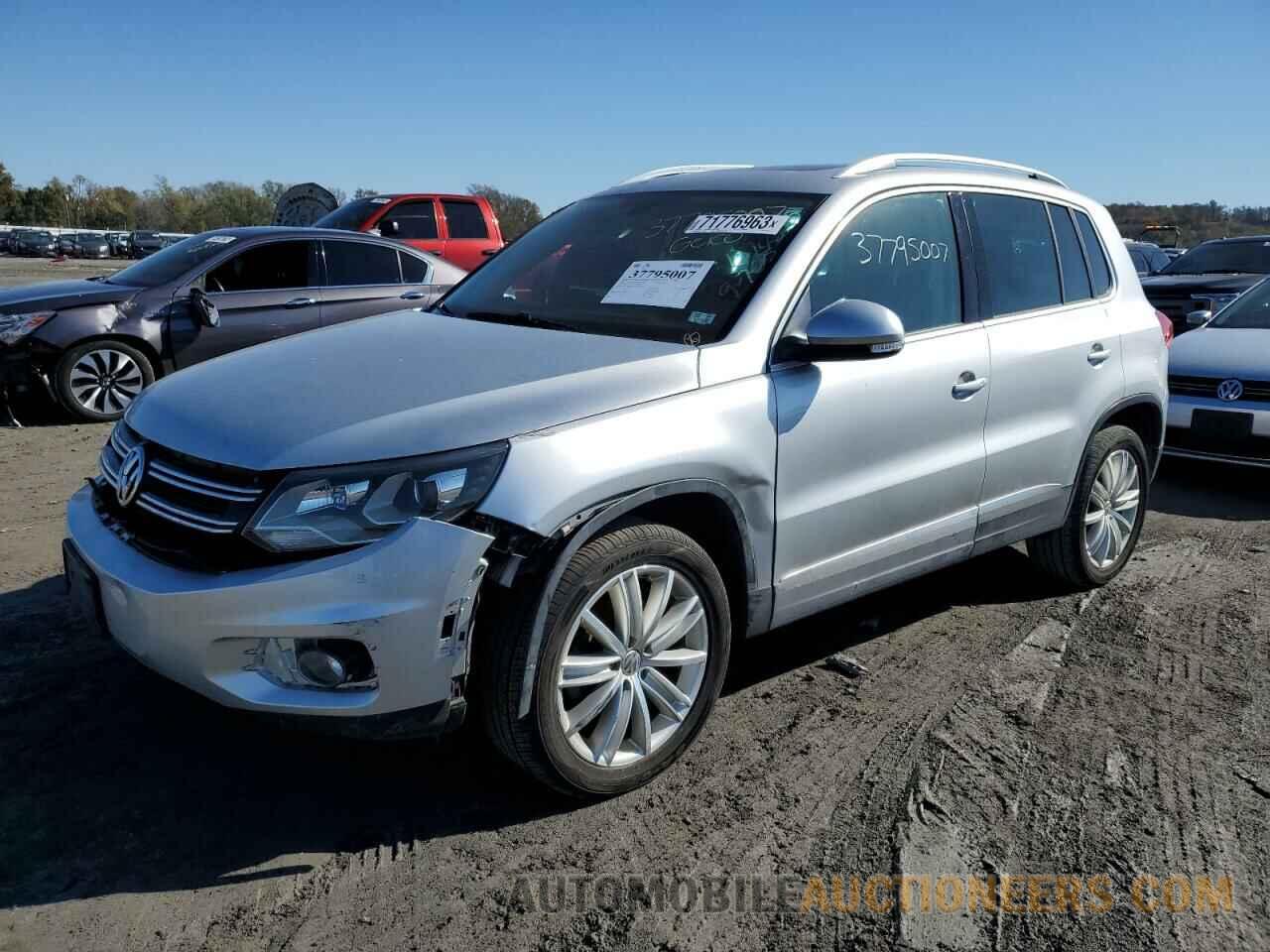 WVGAV7AXXGW607164 VOLKSWAGEN TIGUAN 2016