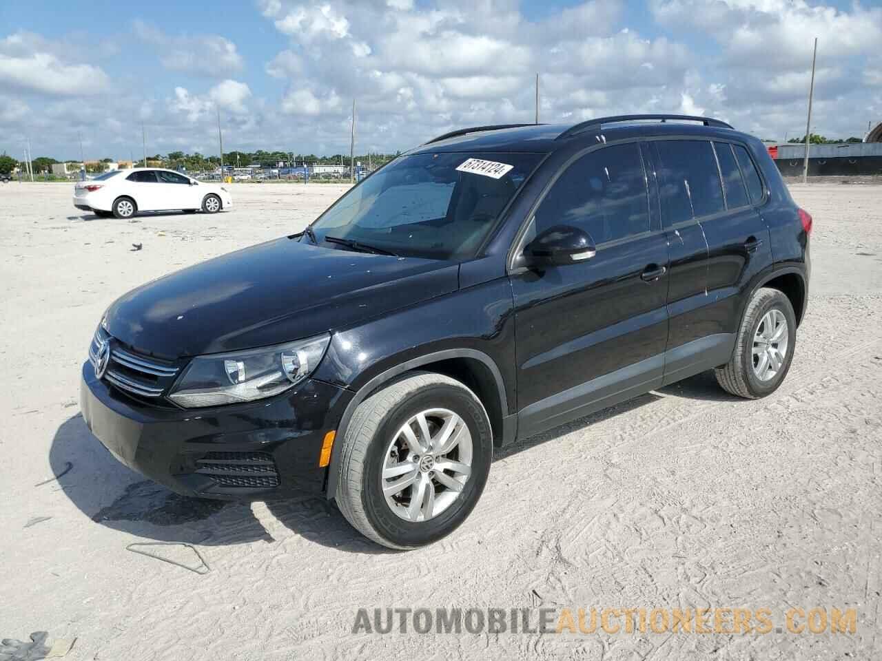 WVGAV7AXXHW512623 VOLKSWAGEN TIGUAN 2017