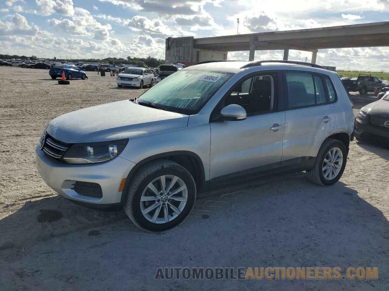 WVGAV7AXXJK005279 VOLKSWAGEN TIGUAN LIM 2018