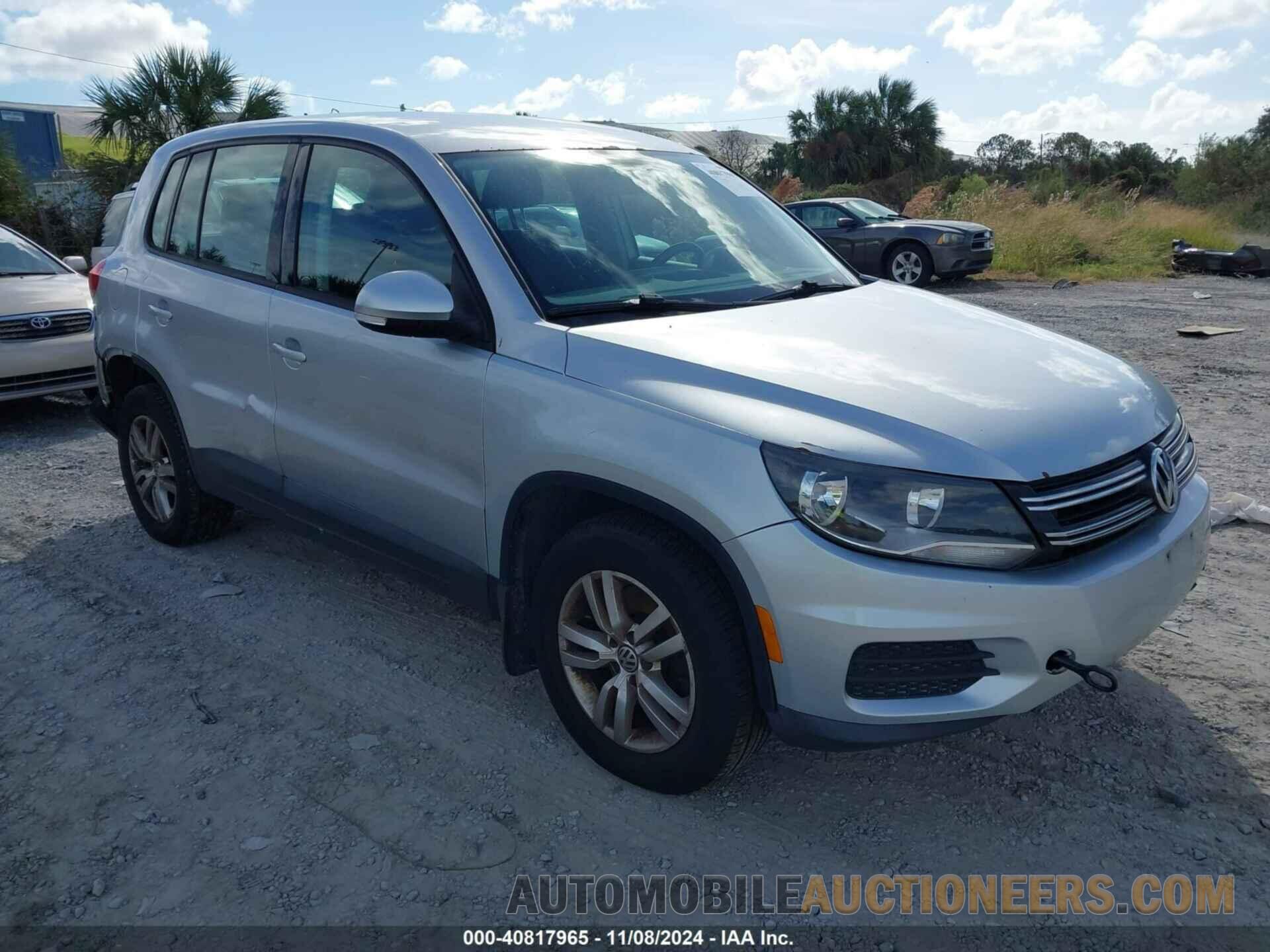 WVGBV3AX0DW621440 VOLKSWAGEN TIGUAN 2013