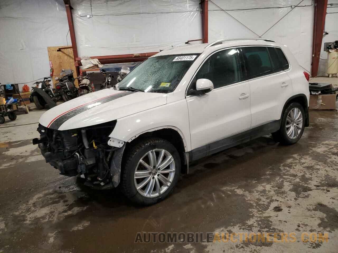 WVGBV3AX2EW543017 VOLKSWAGEN TIGUAN 2014