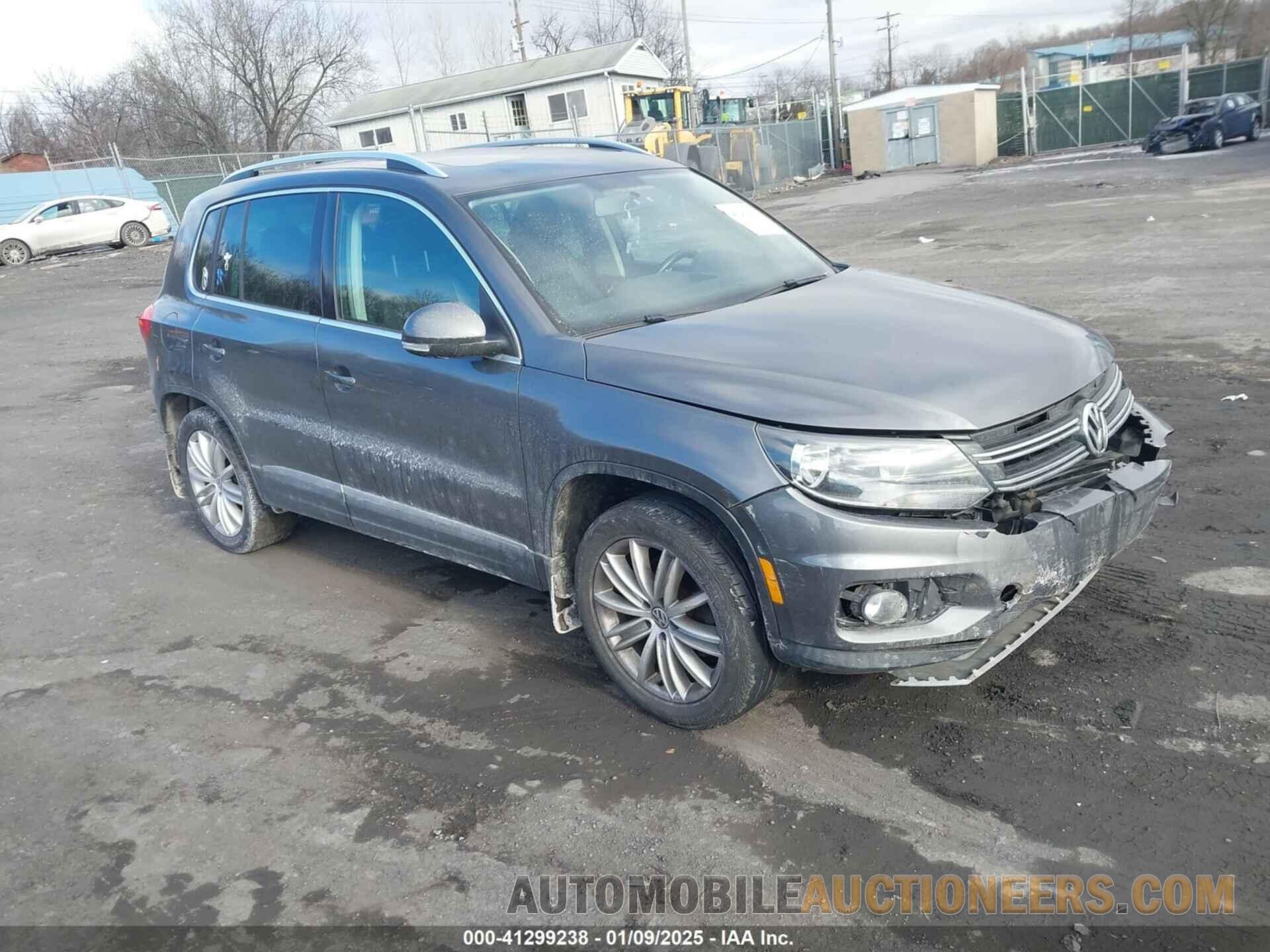 WVGBV3AX4DW608318 VOLKSWAGEN TIGUAN 2013