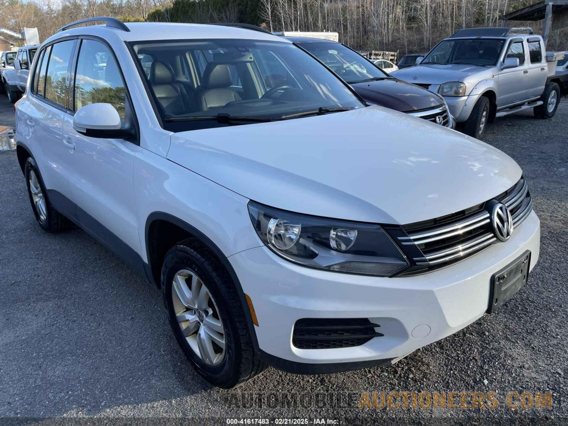 WVGBV7AX0GW554964 VOLKSWAGEN TIGUAN 2016