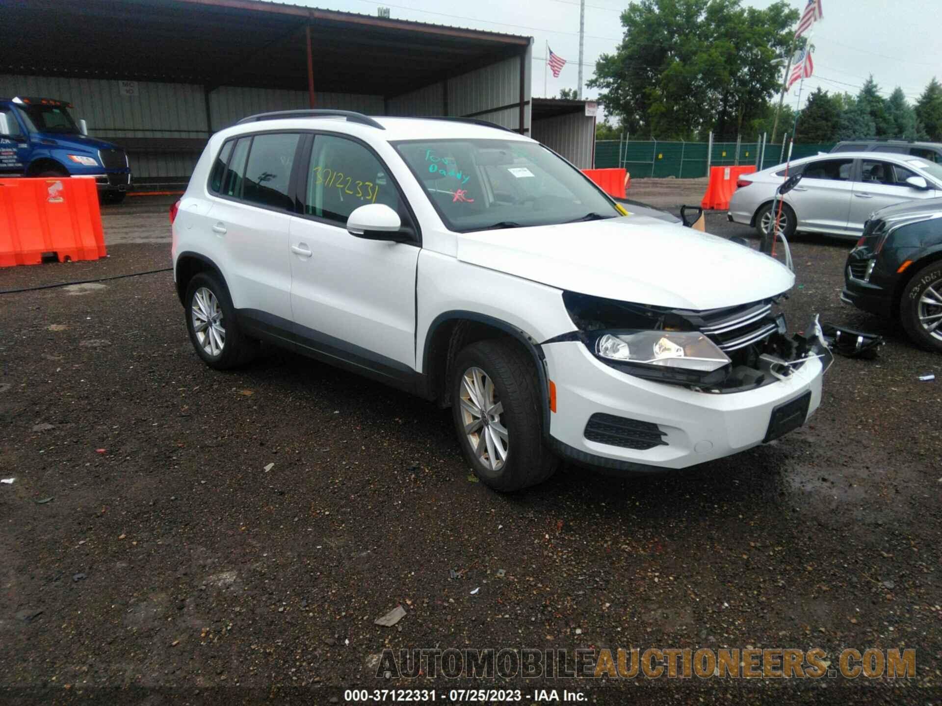 WVGBV7AX0HK052187 VOLKSWAGEN TIGUAN 2017