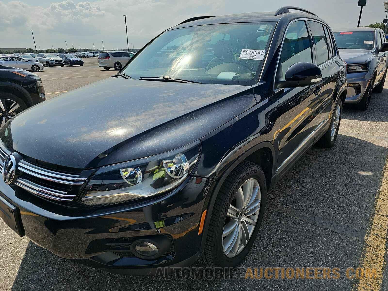 WVGBV7AX1FW506419 Volkswagen Tiguan 2015