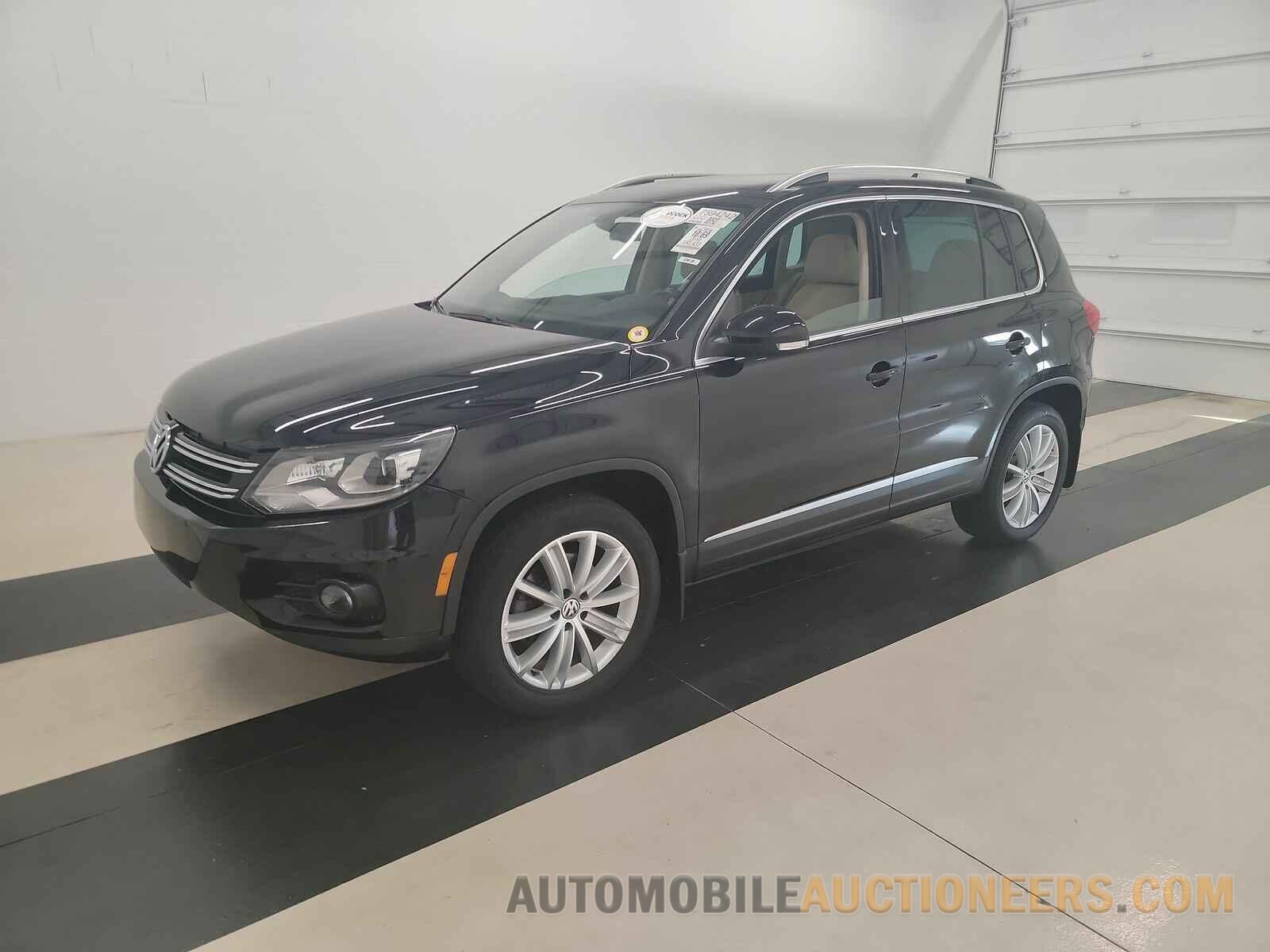 WVGBV7AX1GW586614 Volkswagen Tiguan 2016