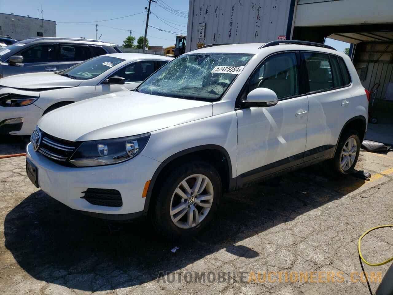 WVGBV7AX1GW593028 VOLKSWAGEN TIGUAN 2016