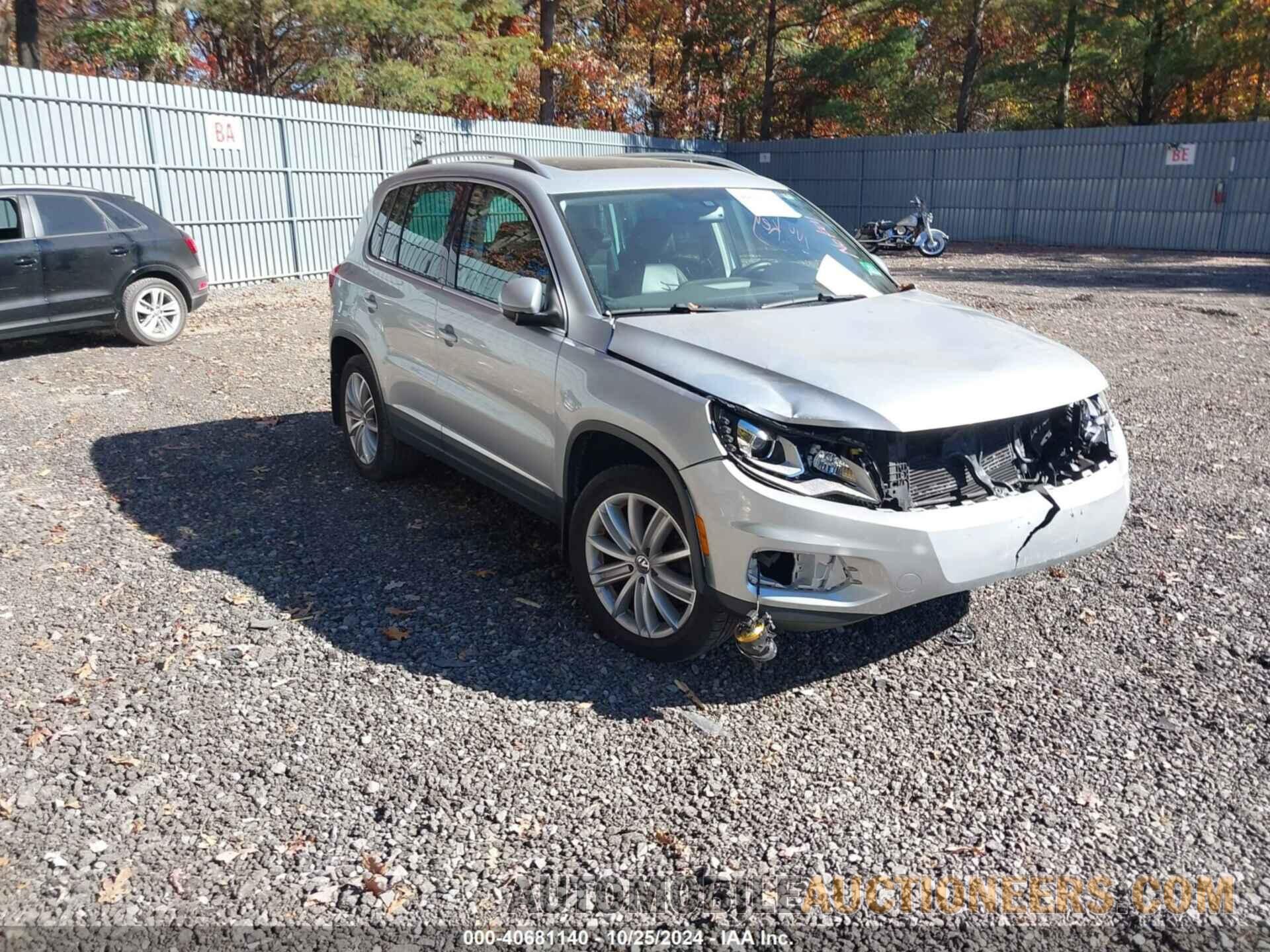 WVGBV7AX1GW606523 VOLKSWAGEN TIGUAN 2016