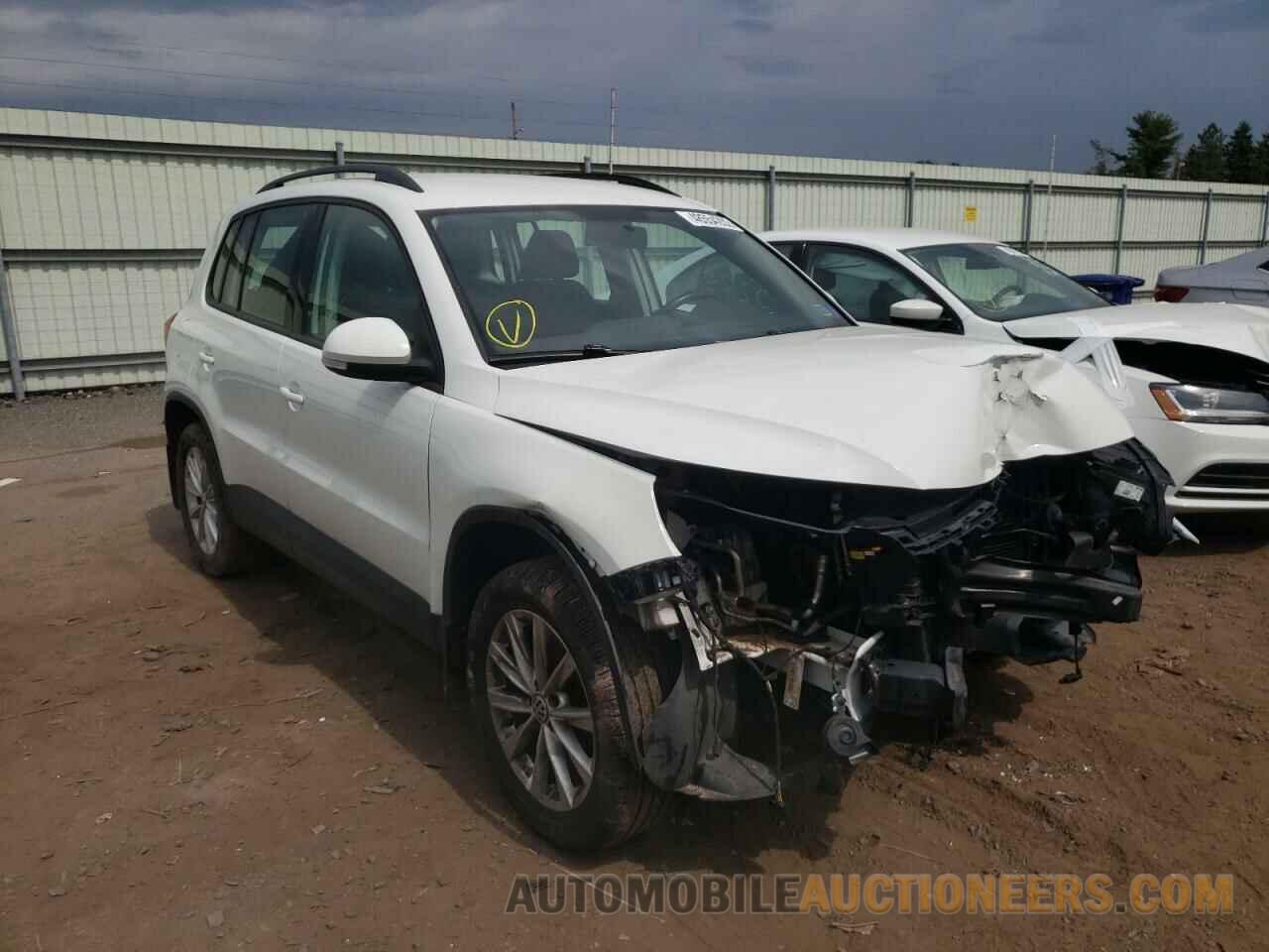 WVGBV7AX1HK052389 VOLKSWAGEN TIGUAN 2017