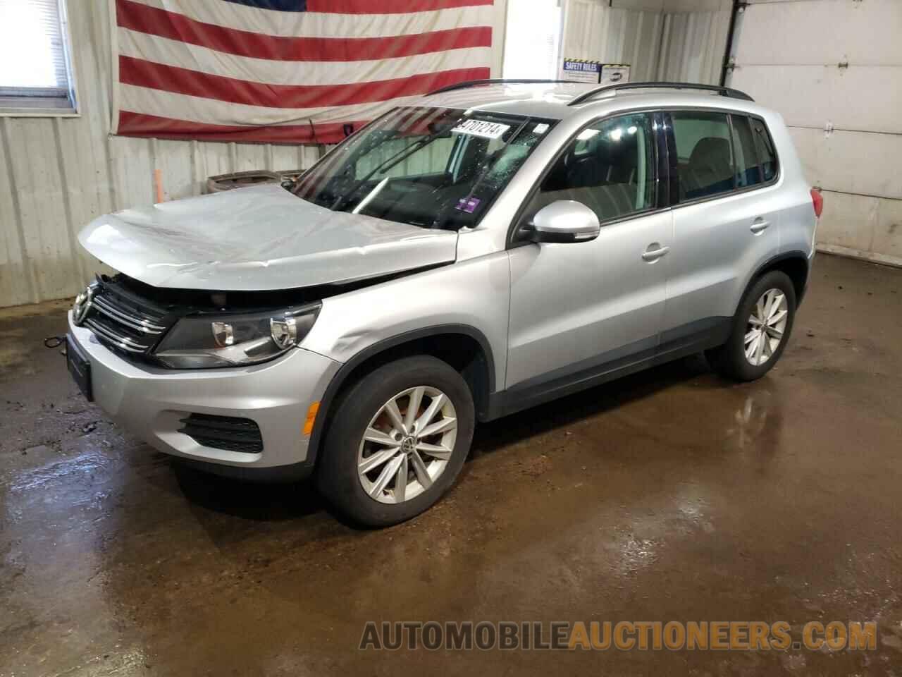 WVGBV7AX1HK052683 VOLKSWAGEN TIGUAN 2017