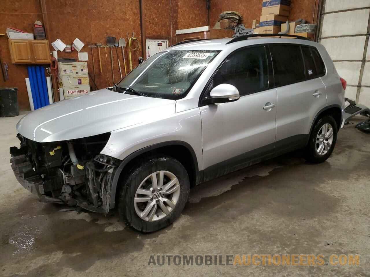 WVGBV7AX1HW510070 VOLKSWAGEN TIGUAN 2017