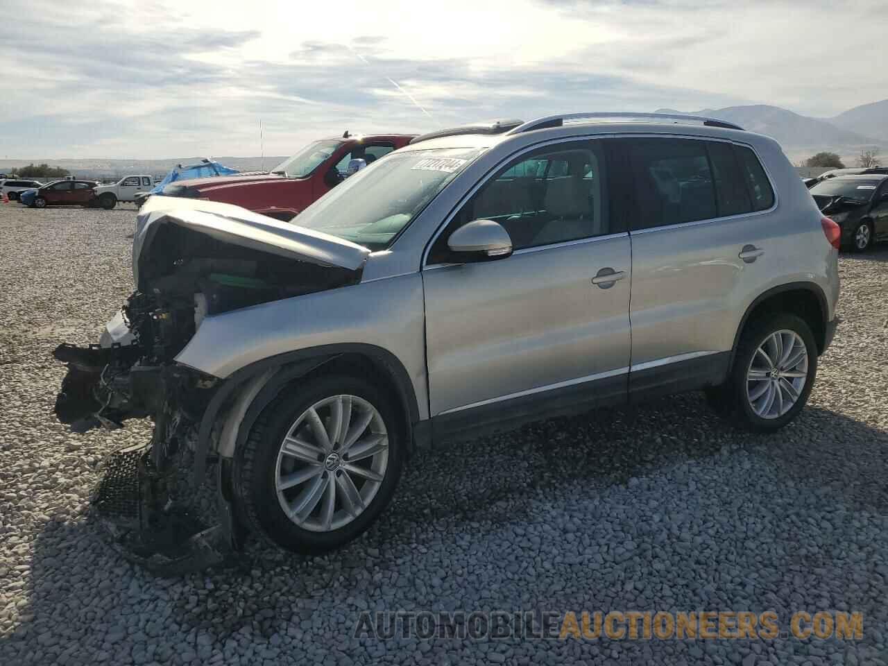 WVGBV7AX2DW550040 VOLKSWAGEN TIGUAN 2013