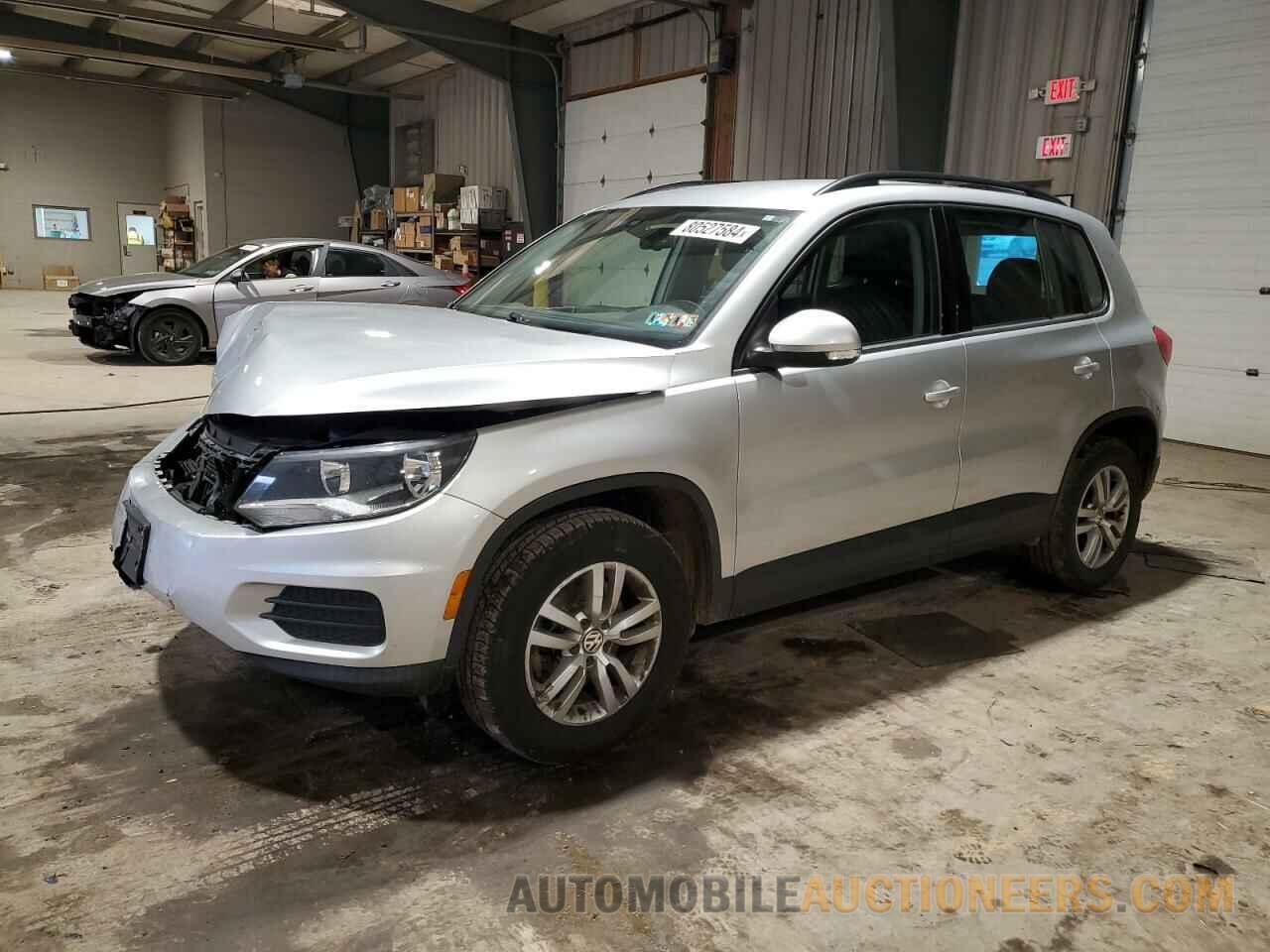 WVGBV7AX2GW005346 VOLKSWAGEN TIGUAN 2016