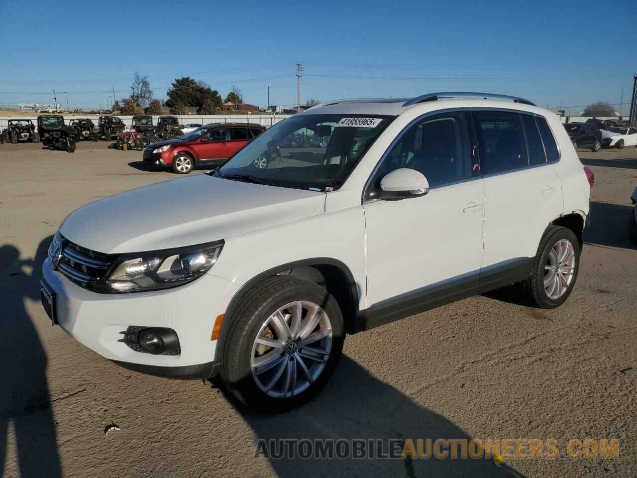 WVGBV7AX2GW614338 VOLKSWAGEN TIGUAN 2016